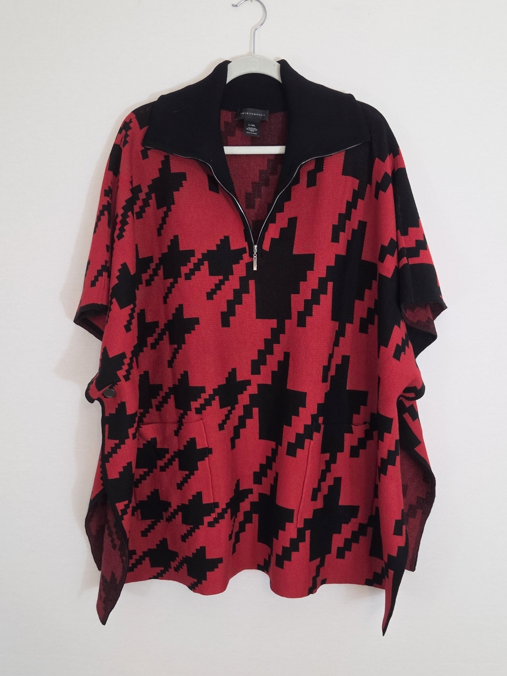 Investments Red and Black Zip-Front Houndstooth Poncho